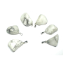 Magnezit / Howlit biely prívesok prírodný kameň, 2,2-3 cm, 1 kus, čistiaci kameň